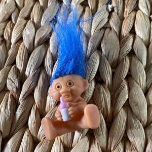 Vintage Treasure Trolls blue Hair kid